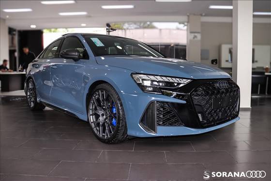 AUDI RS3 2.5 TFSI GASOLINA SEDAN TRACK QUATTRO S-TRONIC AUDI RS3 2.5 TFSI GASOLINA SEDAN TRACK QUATTRO S-TRONIC